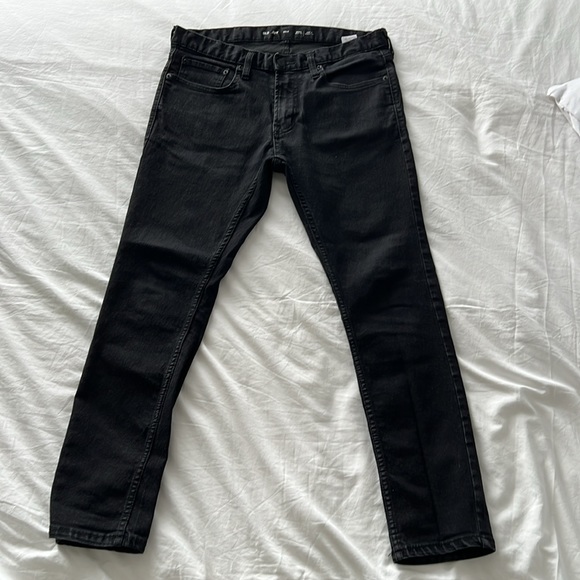 Old Navy - Size 32x30 - Picture 3 of 4